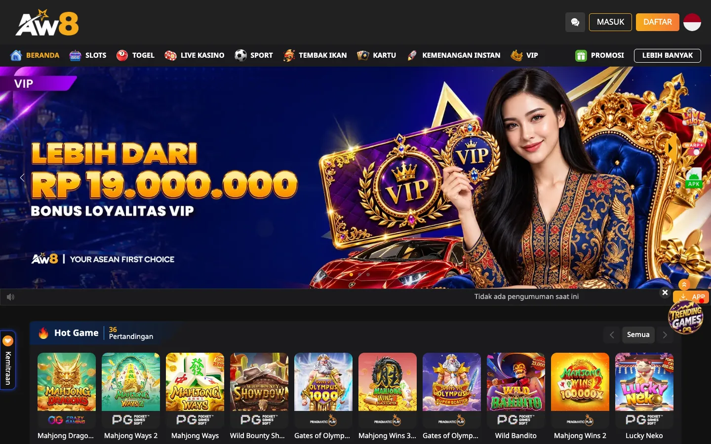 Beranda AW8 Indonesia dengan banner bonus loyalitas VIP dan deretan Hot Game dari PG Soft dan Pragmatic Play